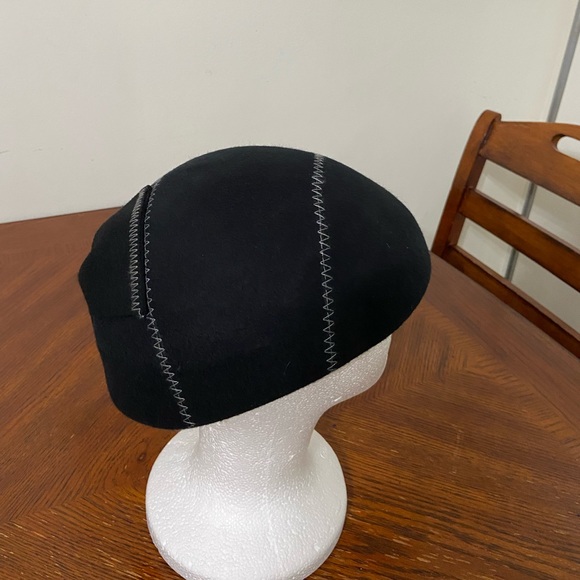 Black hat - Picture 3 of 5